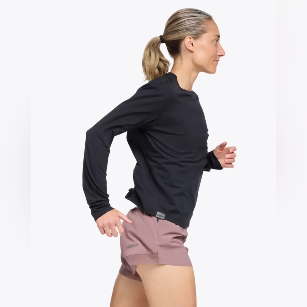 HOKA Essential LS Tee Womens Sz Sm Black